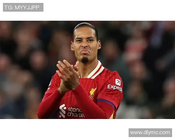 现役大后卫足球明星的崛起与影响力分析及未来发展趋势探讨