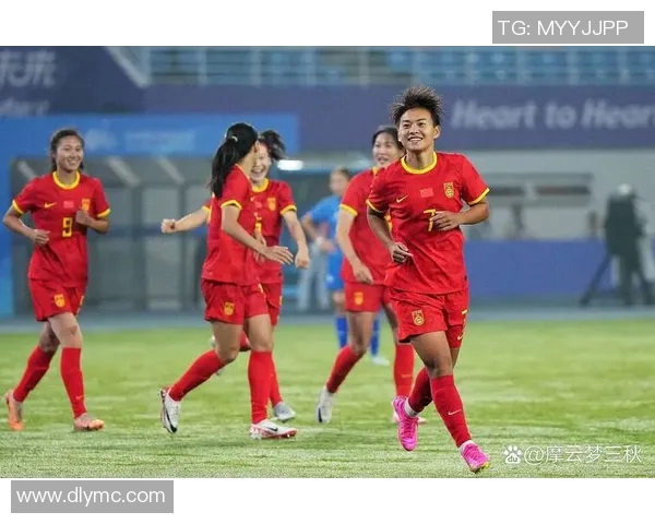 疫情过后足球明星重返赛场展现风采与激情的崭新篇章