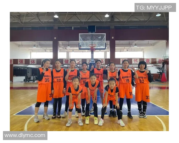 篮球团队协作实力榜单出炉重庆篮球队荣获第三名引发关注